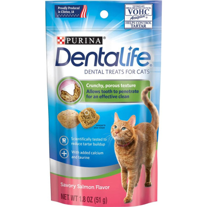 Purina DentaLife Dental Treats for Cats Salmon - 1.8 oz